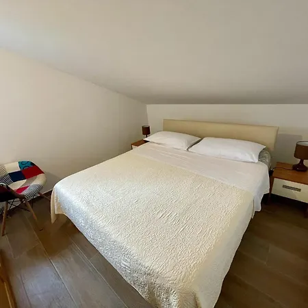 Konukevi Donatela 3*