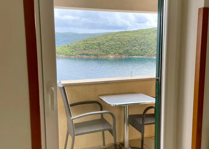 Pensionat Donatela Valun